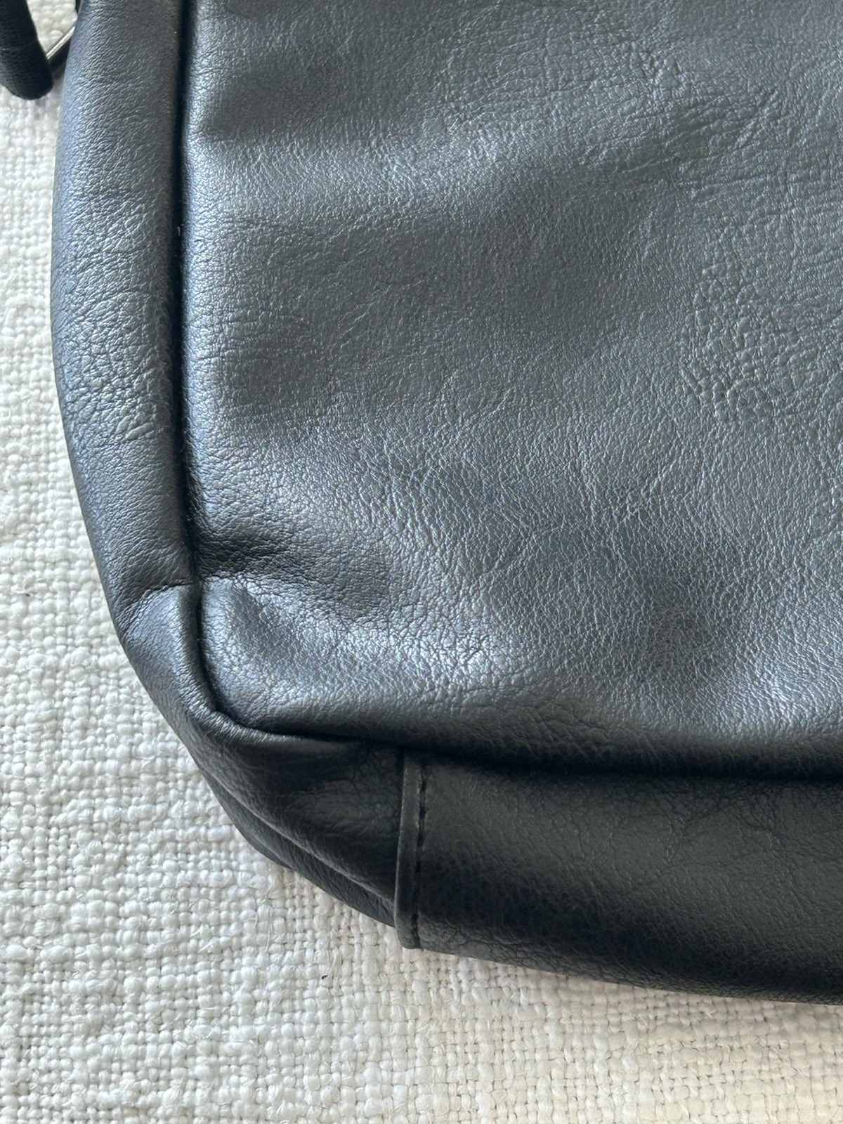 Buffalo David Bitton tablet crossbody side bag Gray black Brown satchel 10”x 12”