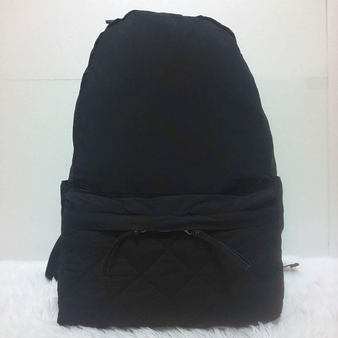 Sile Queue Quilt Rucks