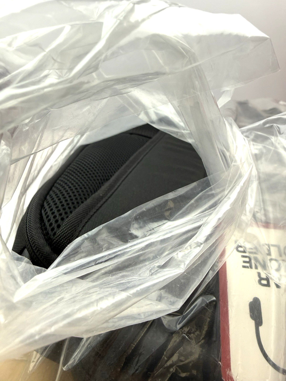 Reebok Black Backpack NWT Nolan Tech Unopened H18″xW11.5″xD6″