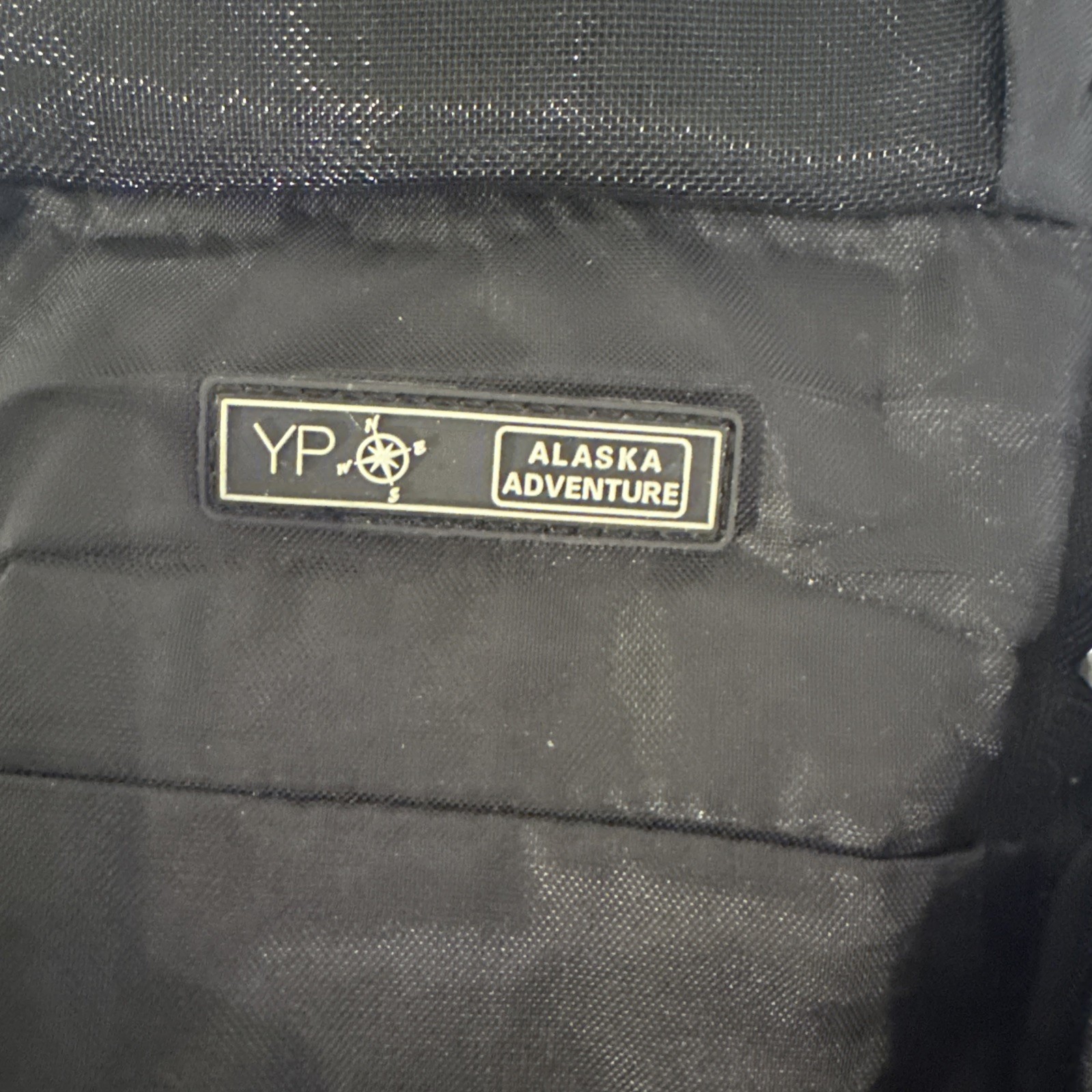 Mens Hanging Glacier Toiletry Bag Organizer W/ Multiple Pockets YPO/ NWT