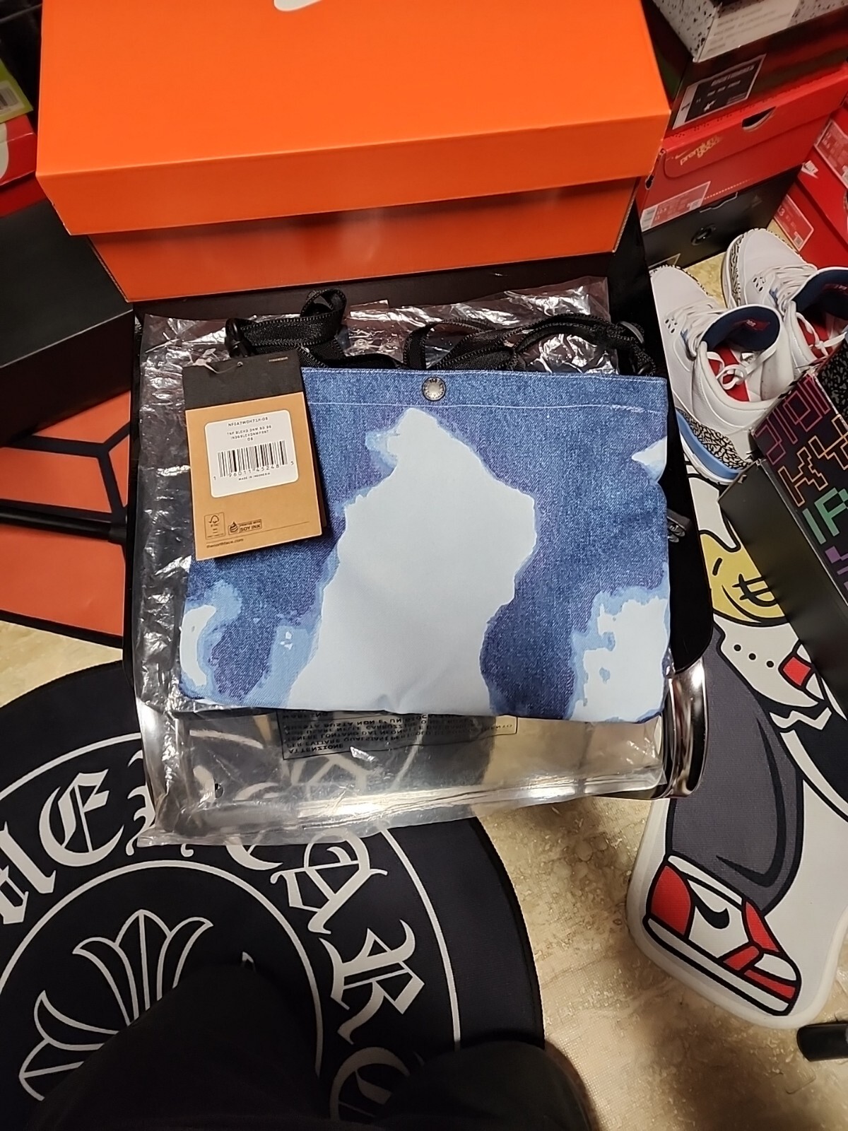 SUPREME/ THE NORTH FACE TNF BLEACHED DENIM PRINT SHOULDER BAG/ OS INDIGO/ FW21