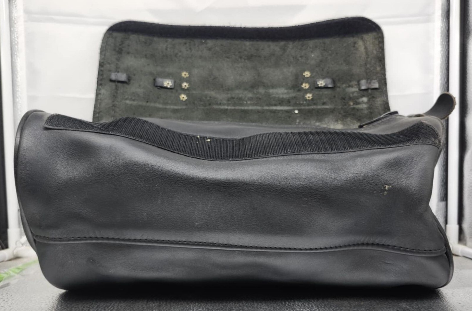 Leather Dopp Kit Single Motorcycle Bag Handle Zipper Closure Leatherworks Stockt