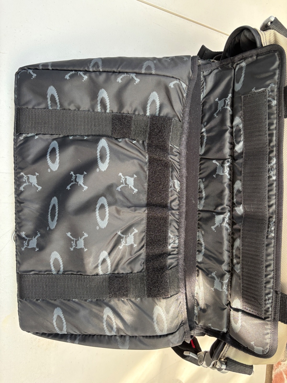 OAKLEY TACTICAL FIELD GEAR Laptop Bag Briefcase Messenger 20-S1242-B