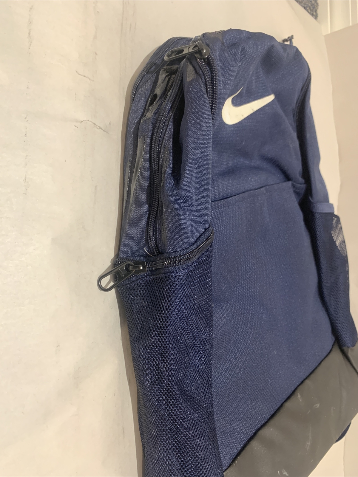 Nike Brasilia 9.5 Backpack Medium Training Backpack – Navy blue