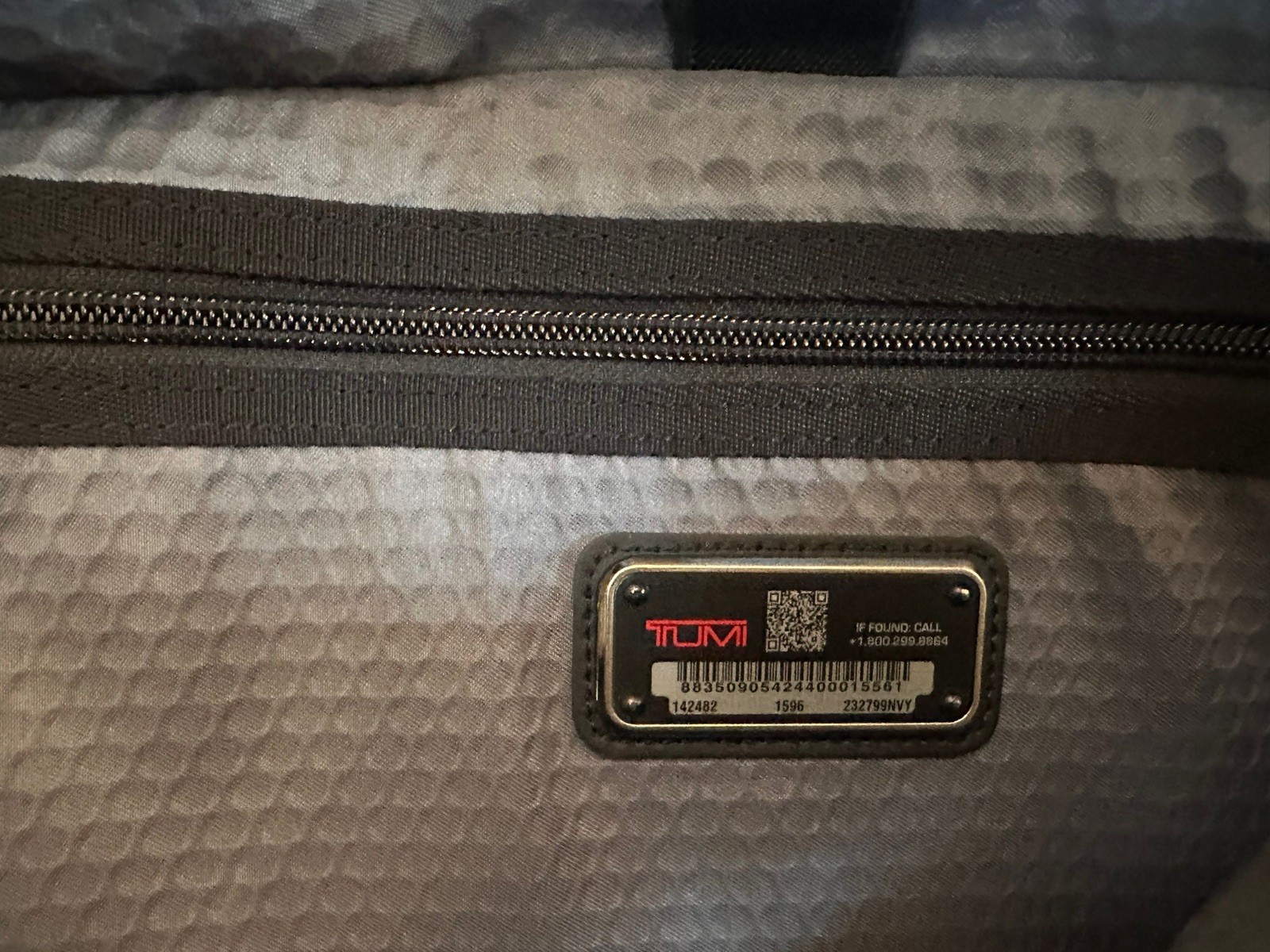 TUMI Alpha Bravo Platoon Sling Navy Blue and Black Shoulder Bag Crossbody