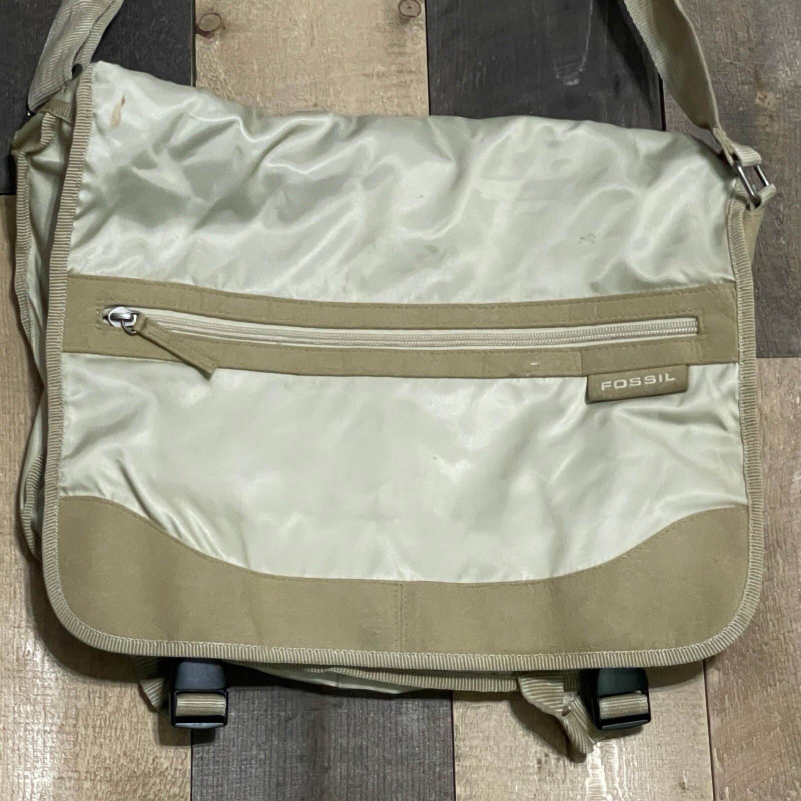 Fossil Brand Crossover Messenger Laptop Bag Satchel Purse, Soft Case