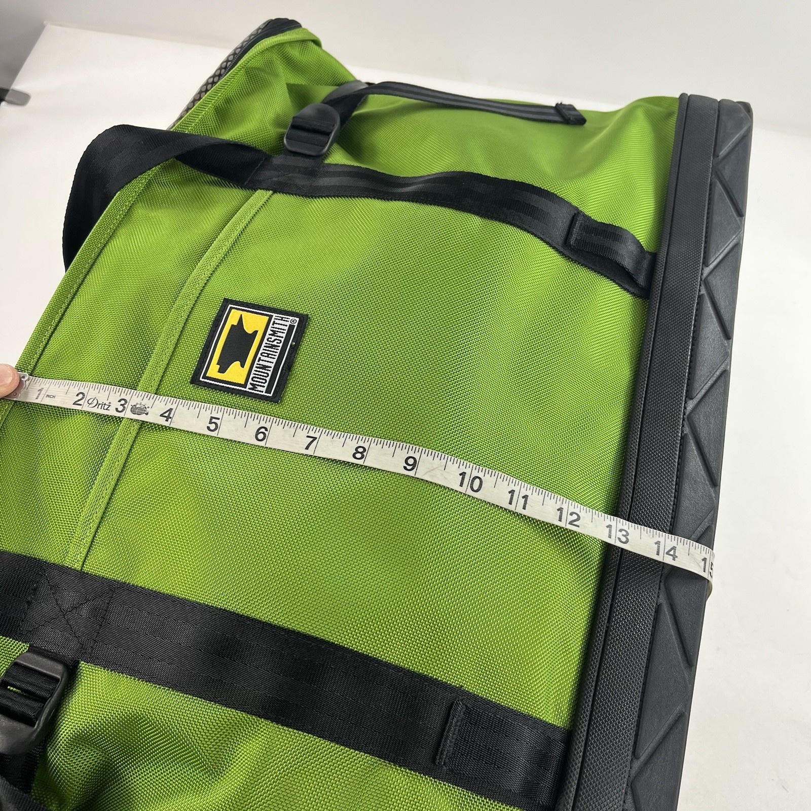 Mountainsmith Watersport Rubber Bottom Zip Top Tote Gear Bag Green LARGE