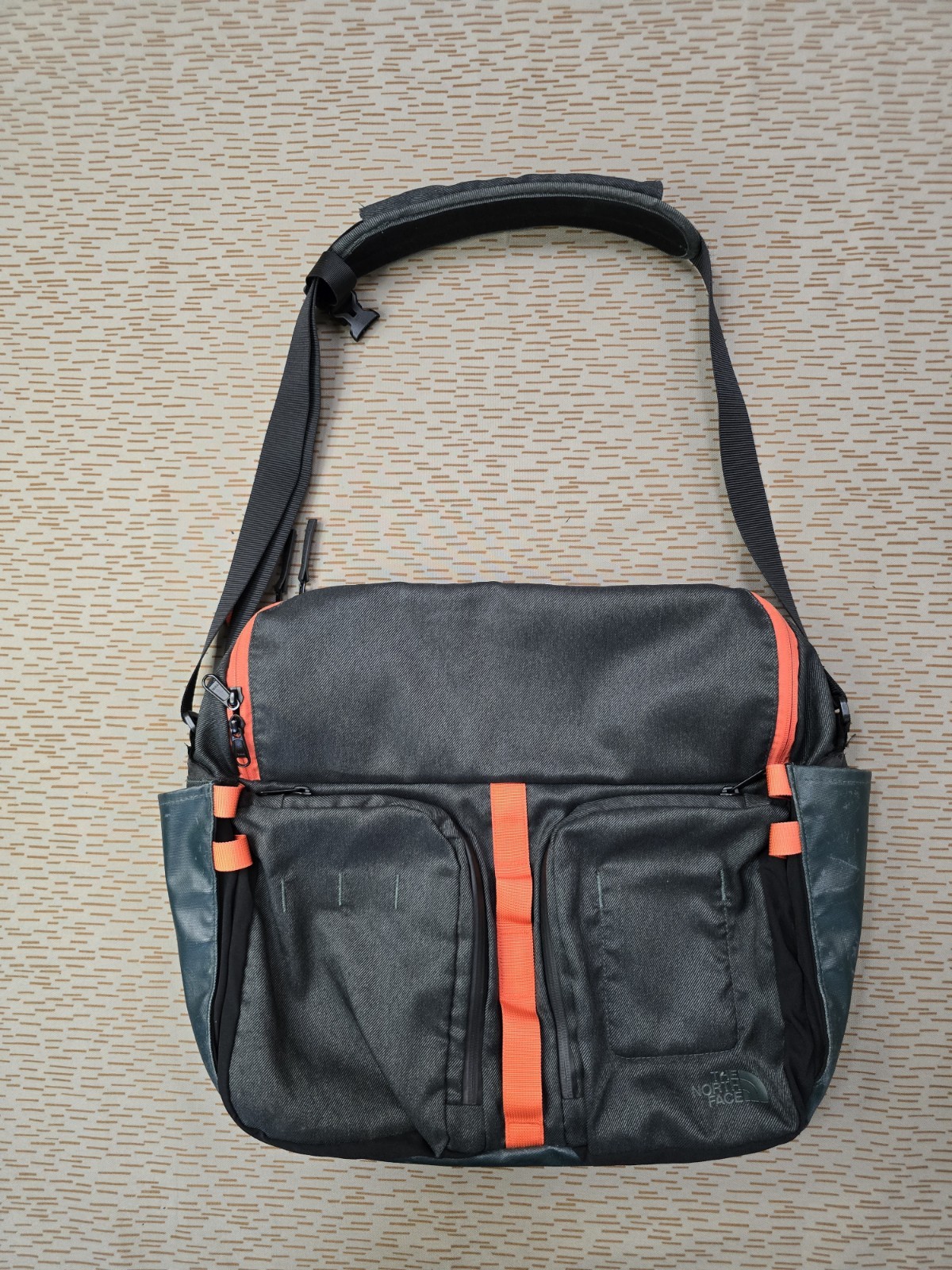 North Face Messanger/ Laptop Bag