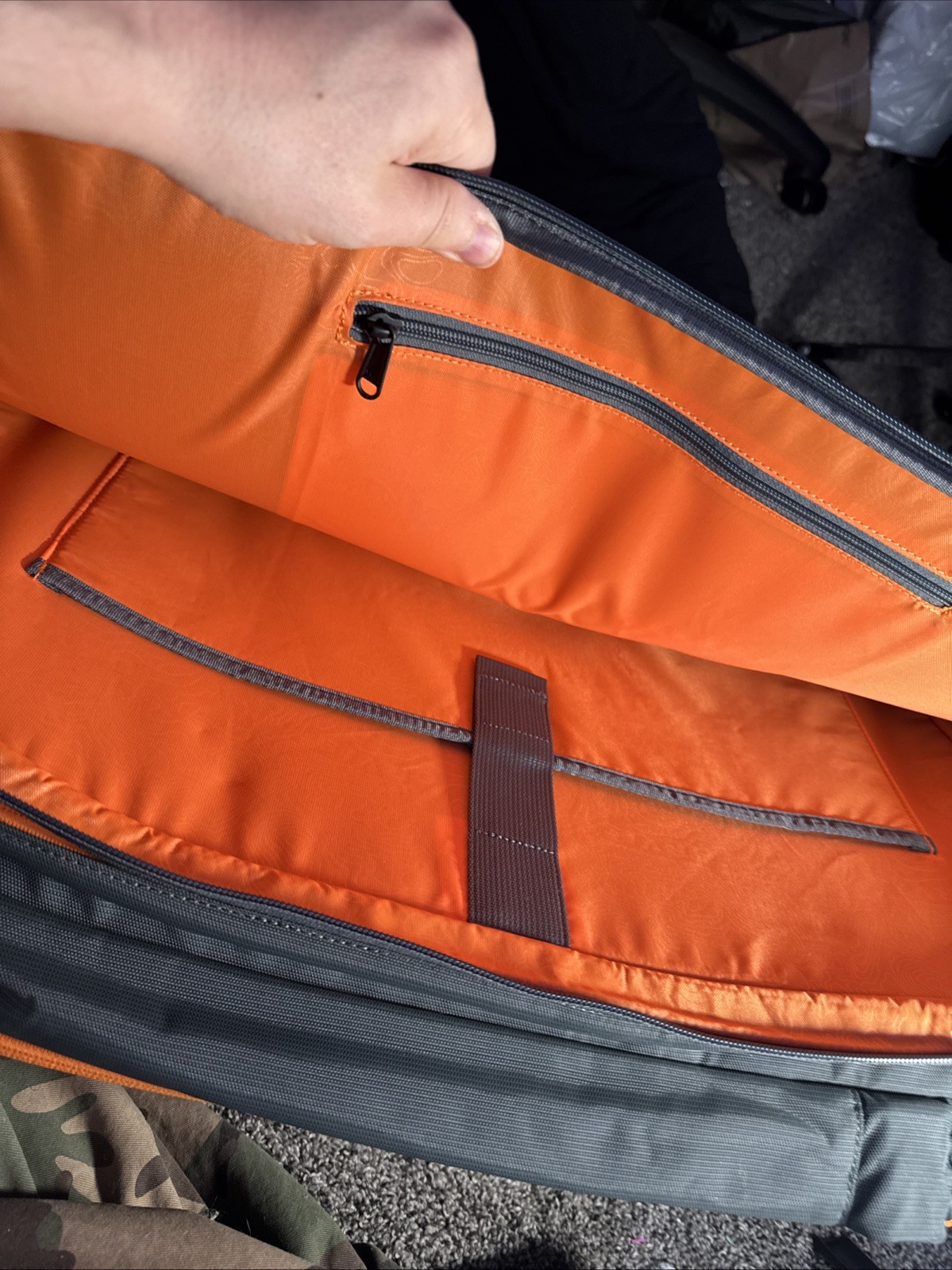 Orvis Travel Bag 699465 Crossover Briefcase, Suitcase New