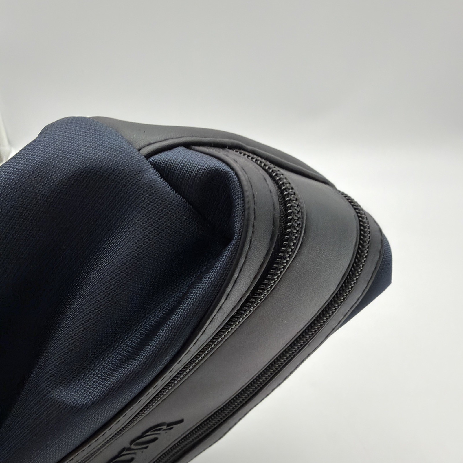NIB Dior Navy & Black Toiletry Bag Dopp Kit Pouch Travel Case Dual Zipper NEW