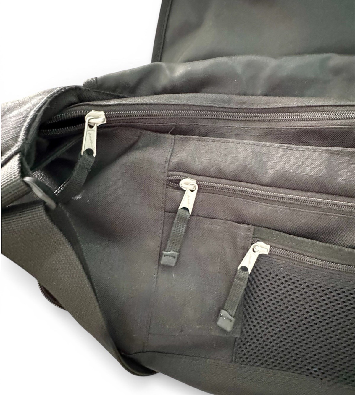 Eddie Bauer Laptop Messenger Bag Black Canvas Shoulder Strap Pockets 15.5”