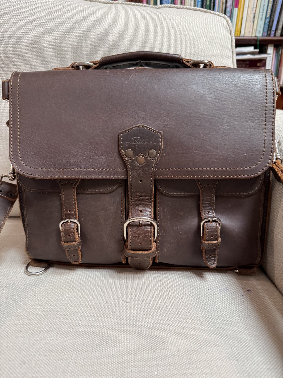 Saddleback Leather Co. Large Front Pocket Leather Briefcase in Dark Coffee Brown