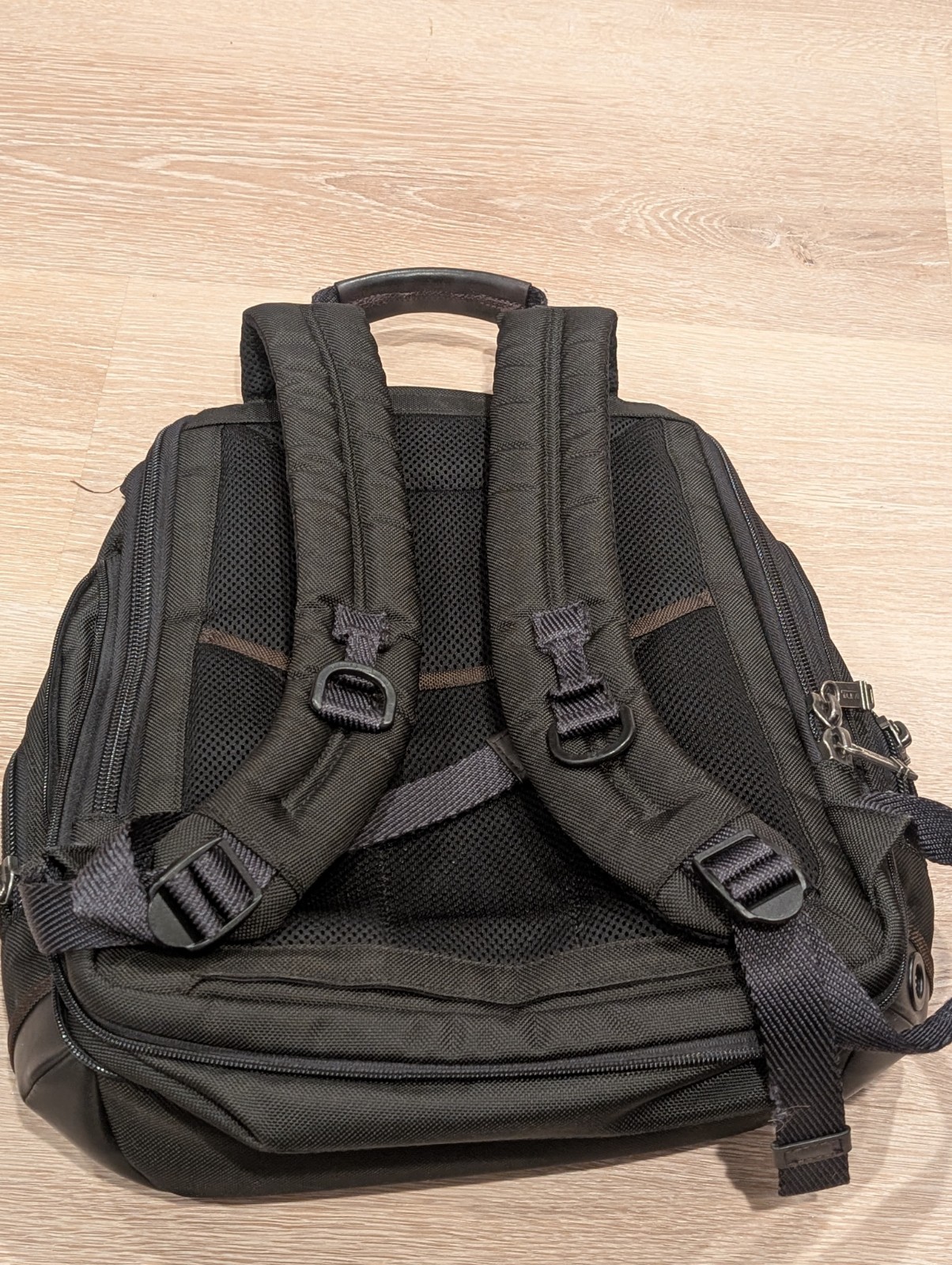 Tumi Alpha Bravo Knox Backpack Expandable Good Used Condition