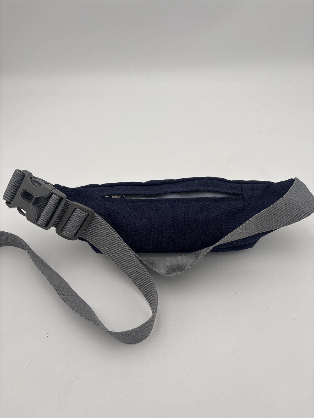 Crossbody Fanny Pack for Women Men:Runners Belt Bag with Small Navy blue