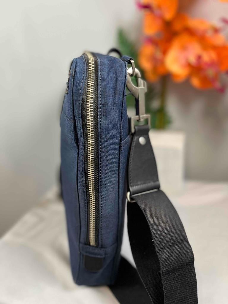 JACK SPADE Tech Oxford Slim Brief Messenger in Navy Blue Nylon