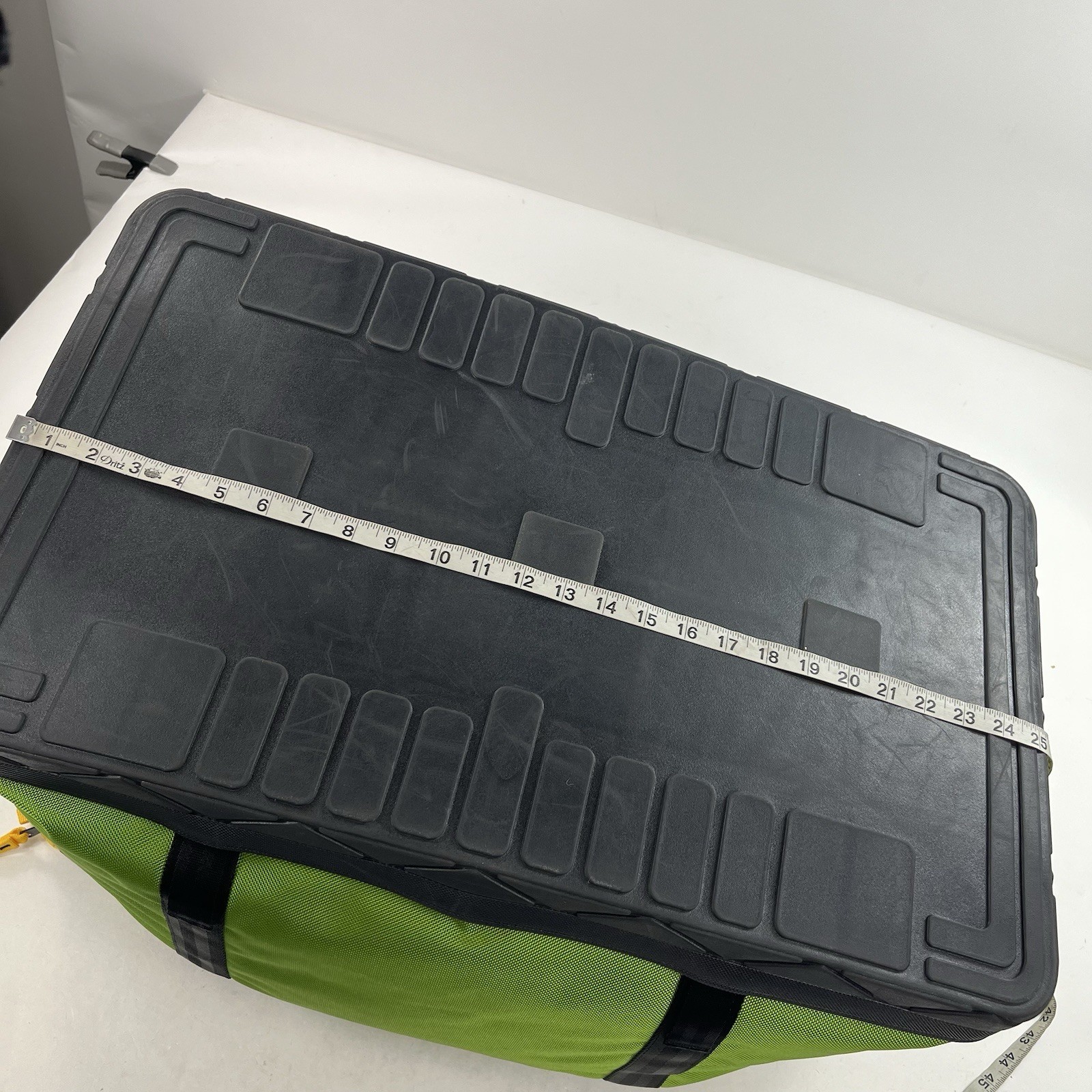 Mountainsmith Watersport Rubber Bottom Zip Top Tote Gear Bag Green LARGE