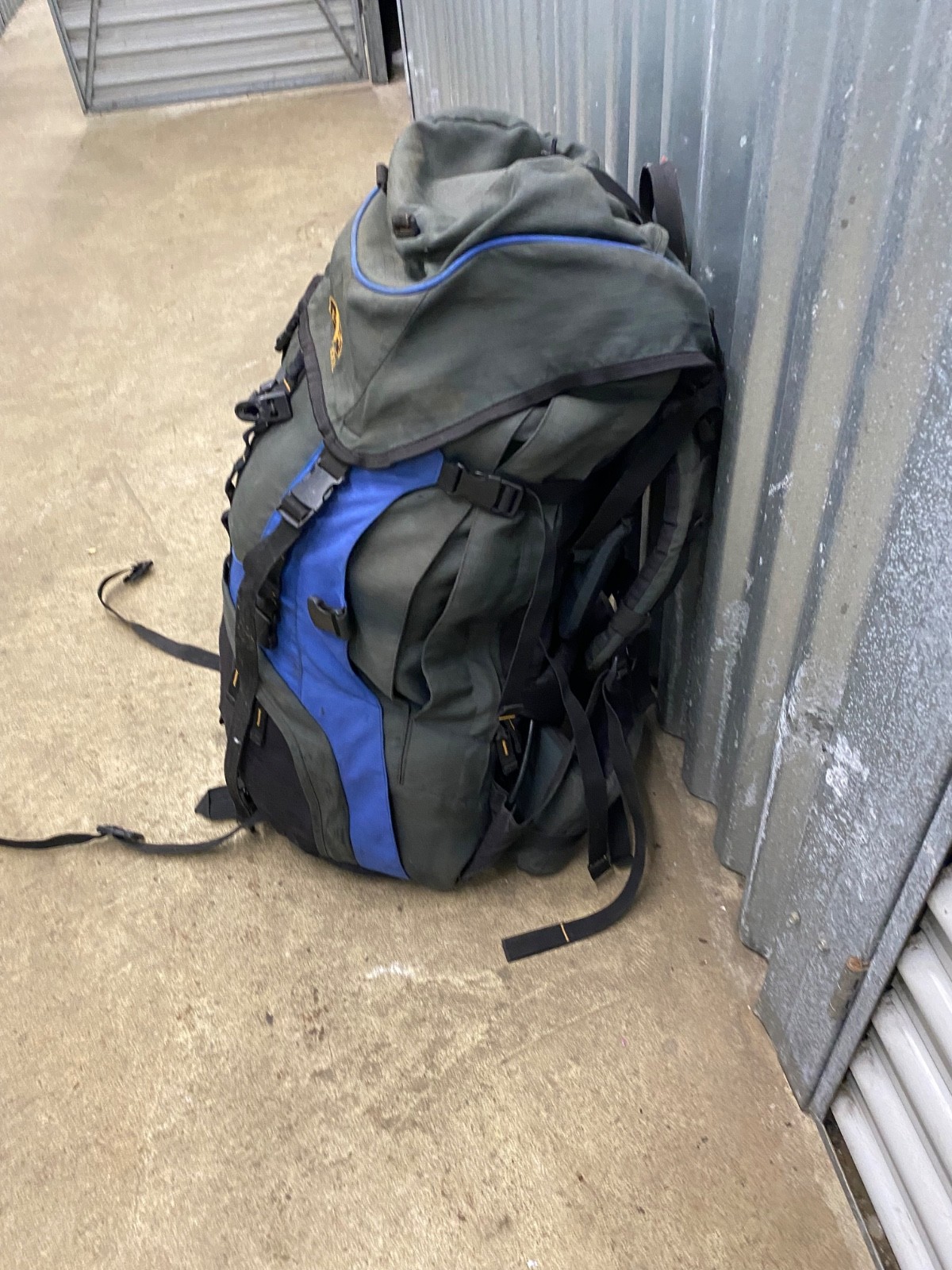 backpack men