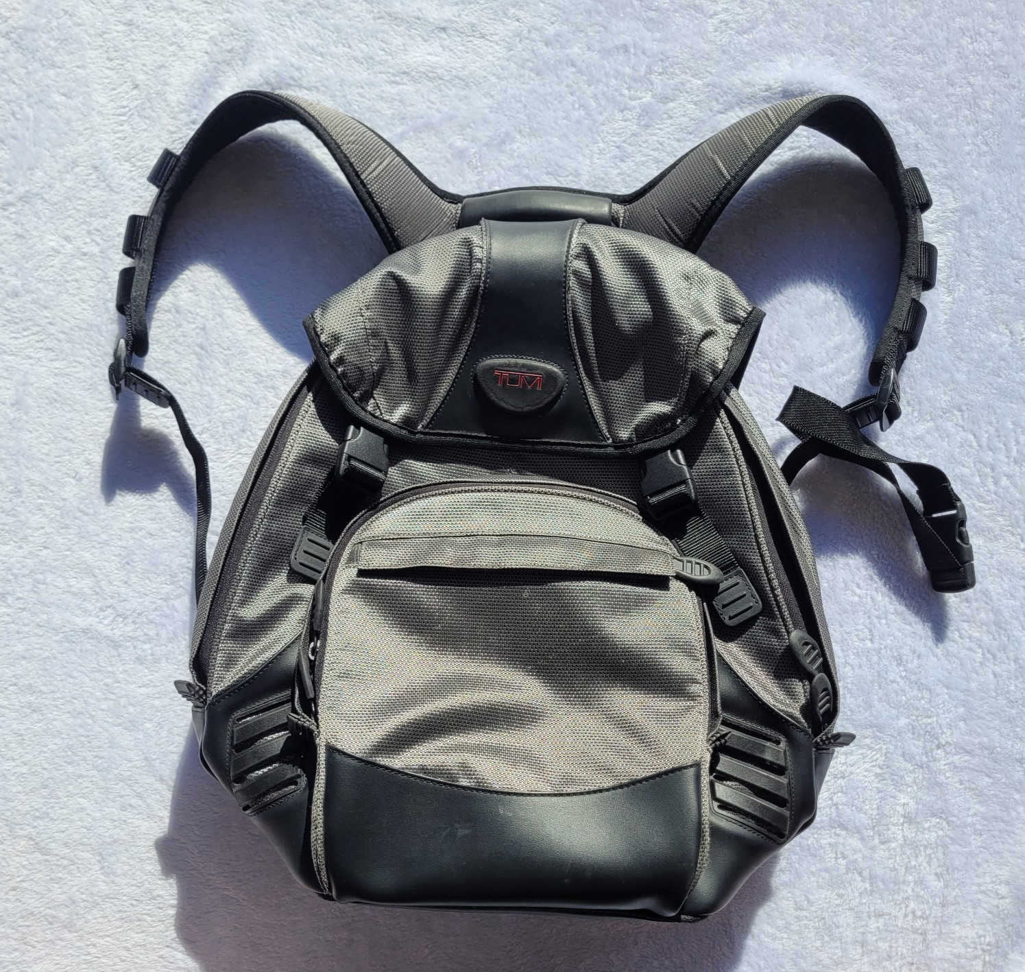 Tumi Black T2 Backpack Travel Bag Compartment Logo Leather Nylon Executive