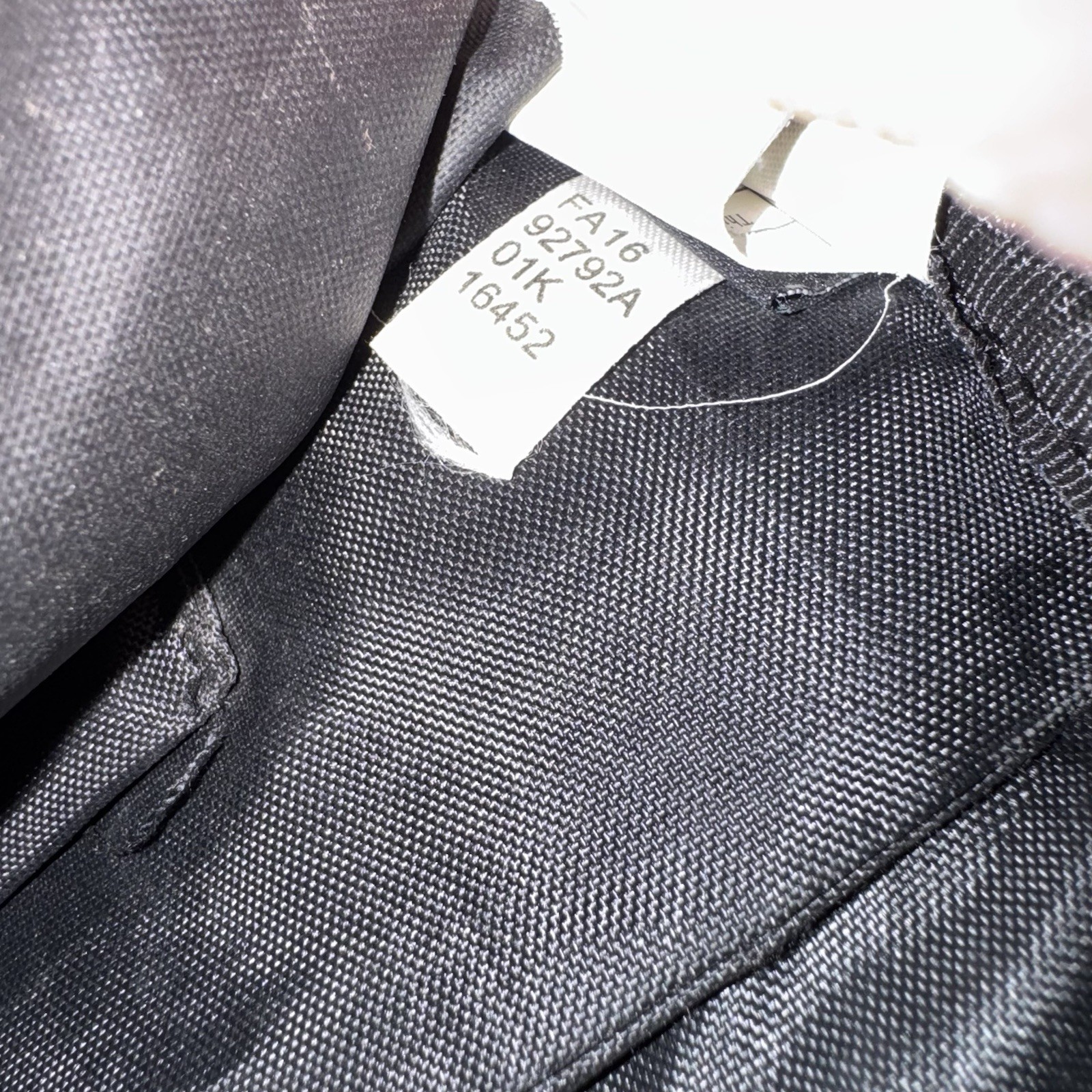 Oakley 5-Speed Backpack Grigio Scuro Medium Sized # 92792 Black