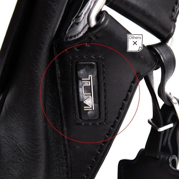 TUMI Shoulder bag Black Leather Men Messenger bag 68153D