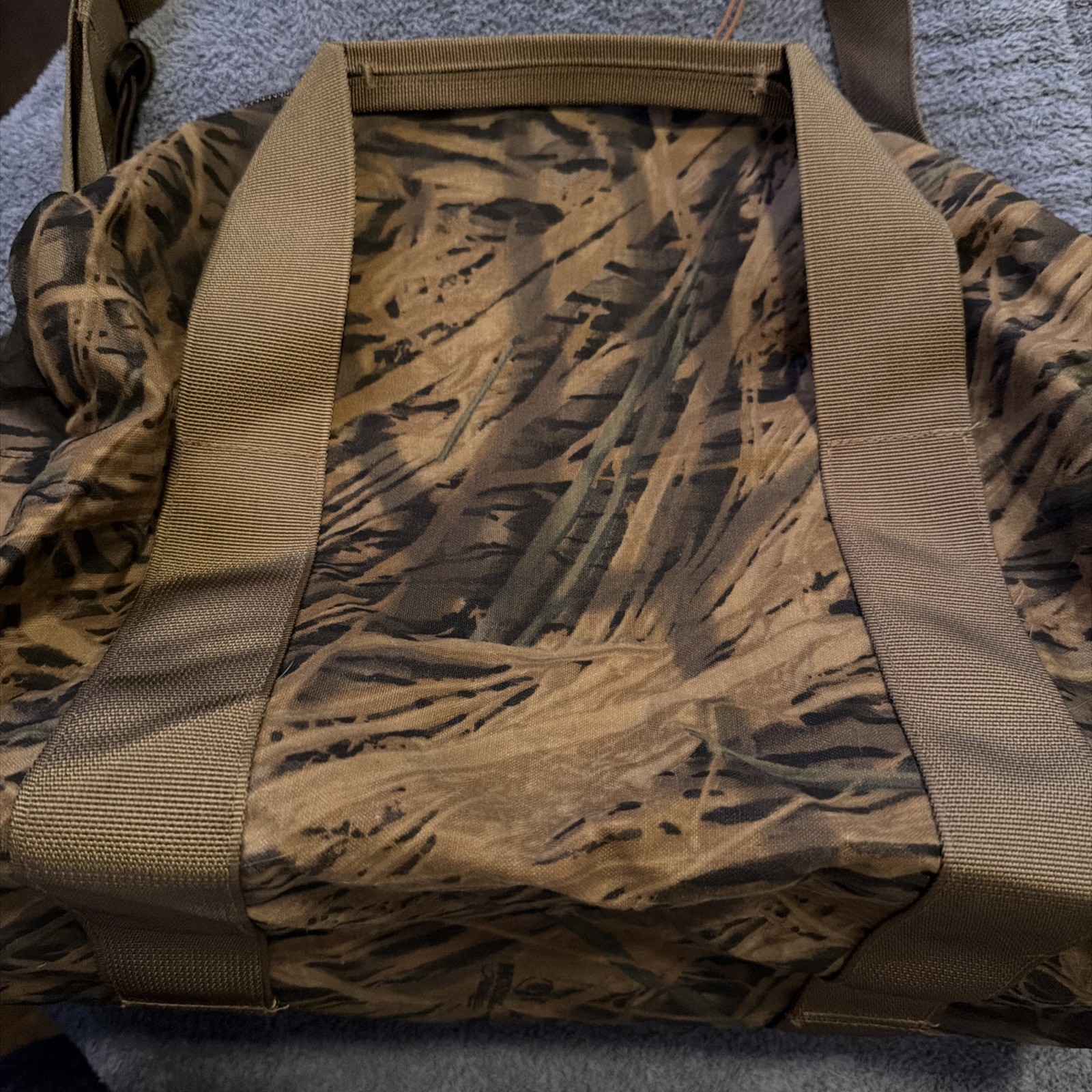 ⁠Filson Ducks Unlimited Small Field Duffle Bag NWT Mossy Oak Shadow Grass Camo⁠