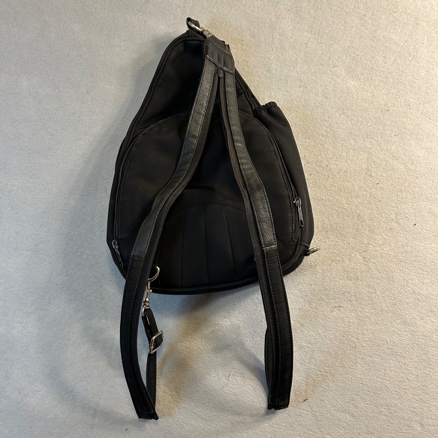 Norm Thompson Convertible Sling Purse Backpack Bag Black Adjustable Travel
