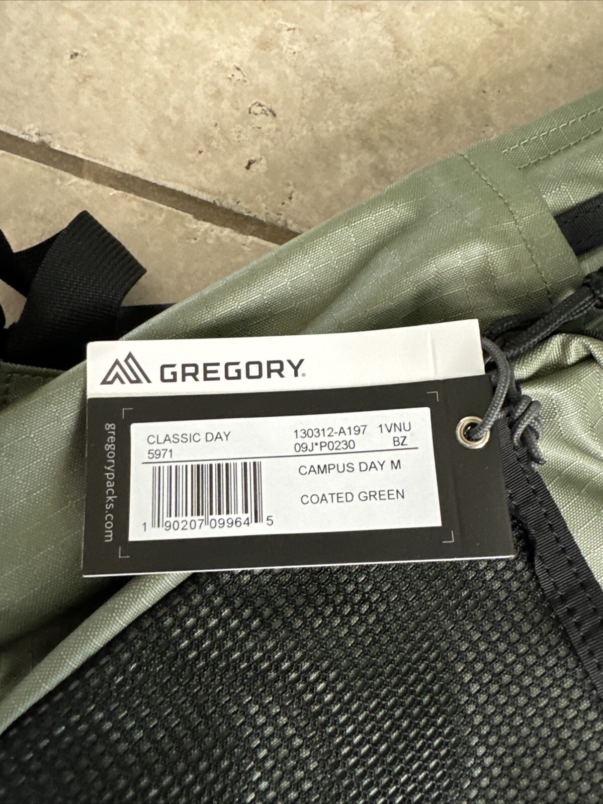 Gregory Classic Day Campus Day M