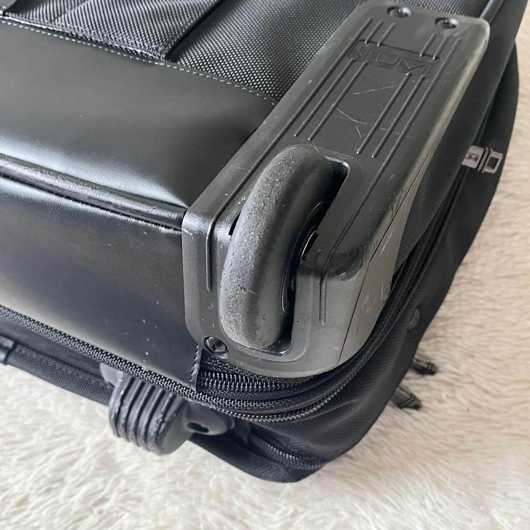 Level TUMI Carry Case Expandable Business Bag Black