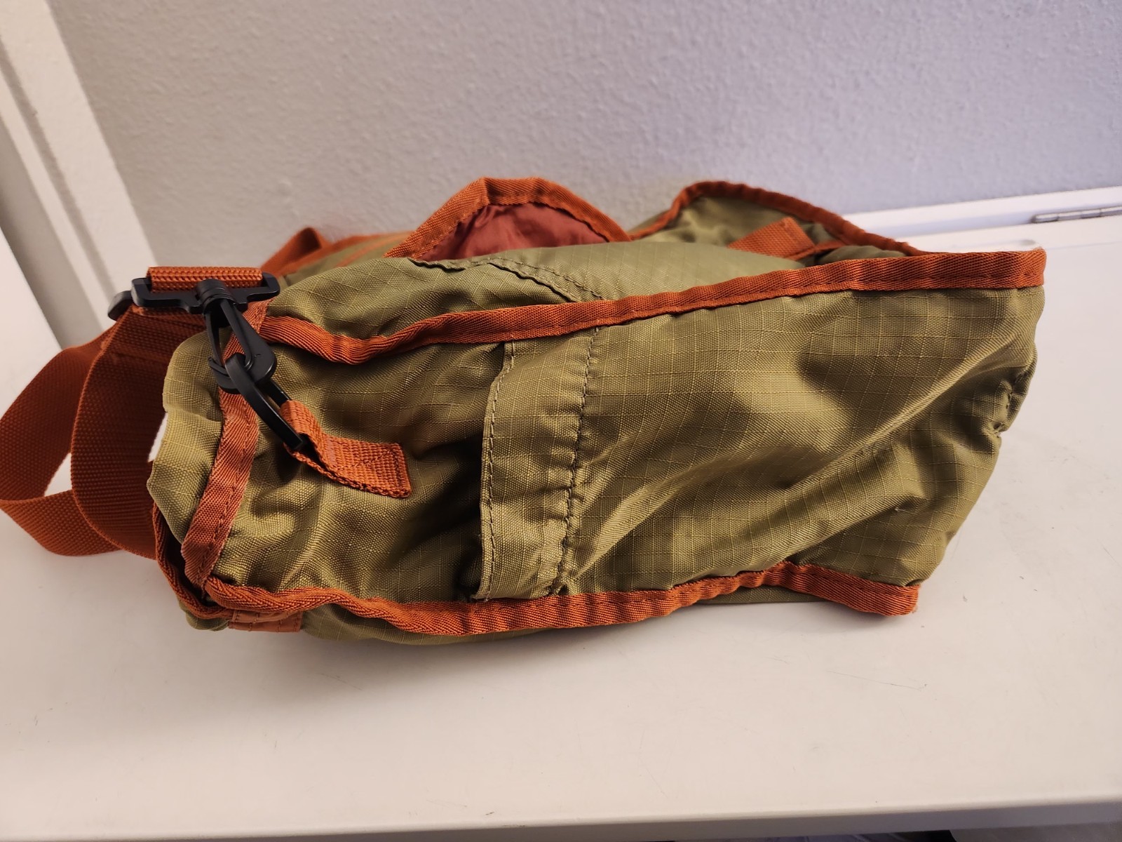 Vintage Y2K Volcom Reversible 2-in-1 Messenger Bag
