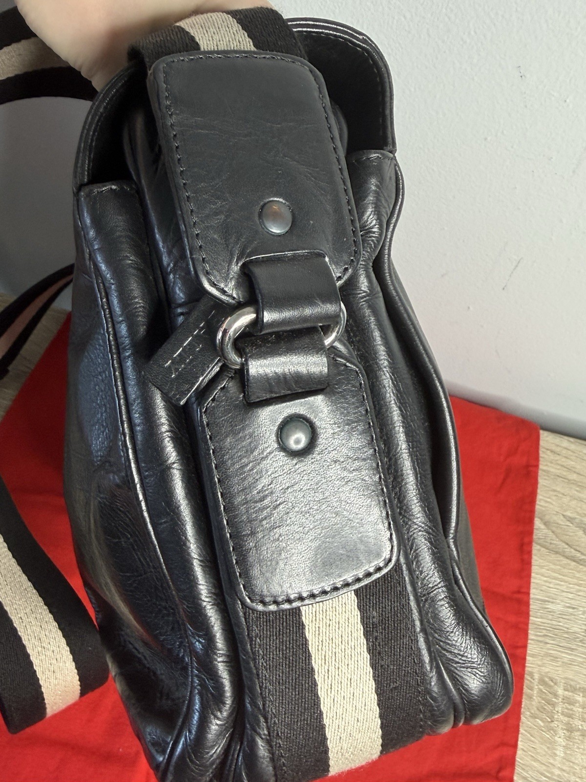 Bally Black Leather Messenger Bag Crossbody Stripe Strap Italy Classic