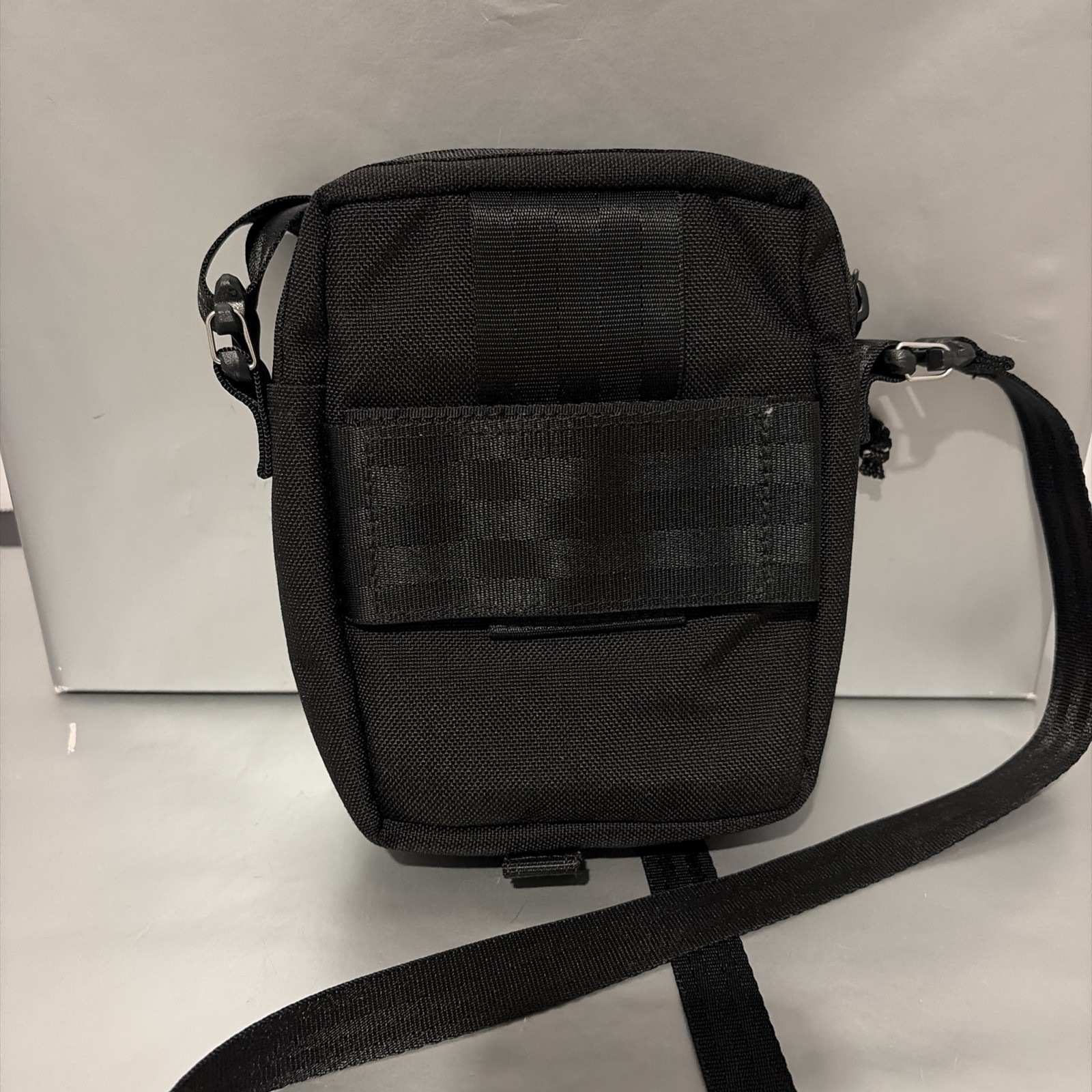 CHROME INDUSTRIES Shoulder Accessary Pouch Crossbody Purse Bag with Strap RARE