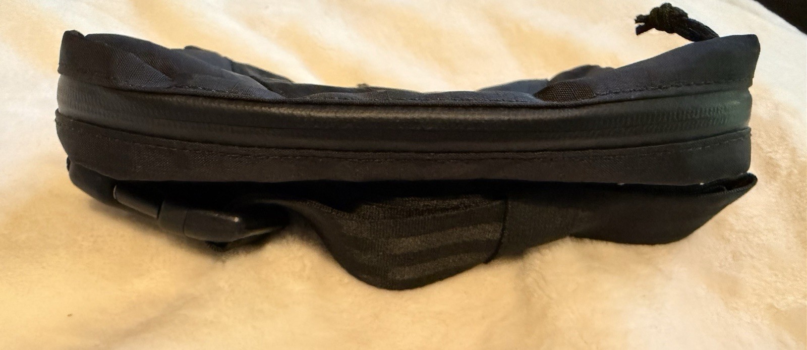 Excellent Condition Chrome Industries Sling