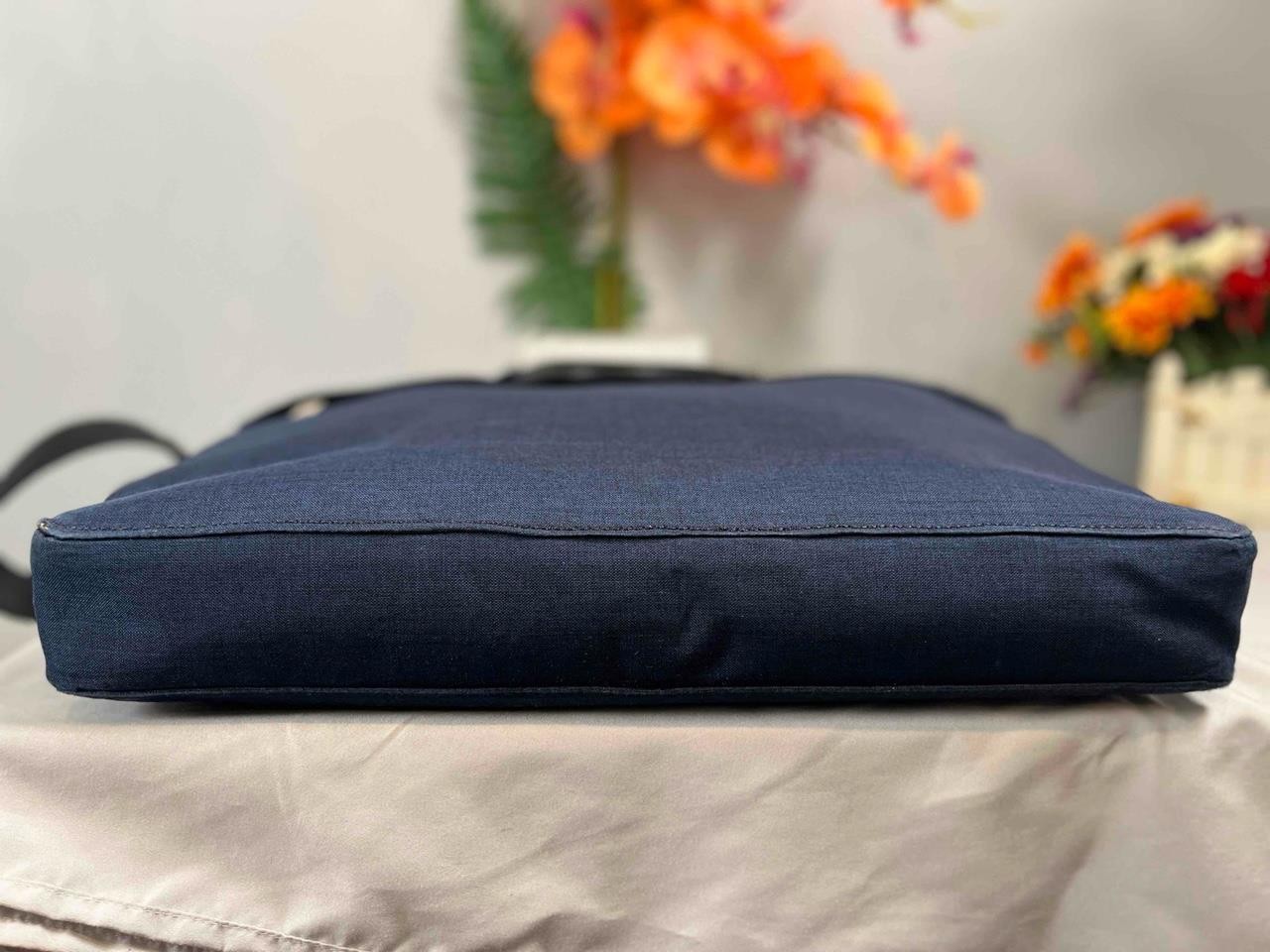 JACK SPADE Tech Oxford Slim Brief Messenger in Navy Blue Nylon