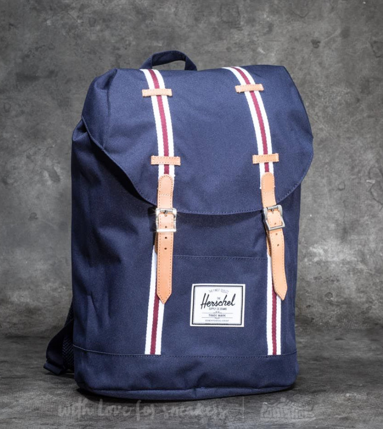 Herschel Supply Co. Retreat 19.5L Navy Backpack NWT Peacoat/White/Windsor Wine