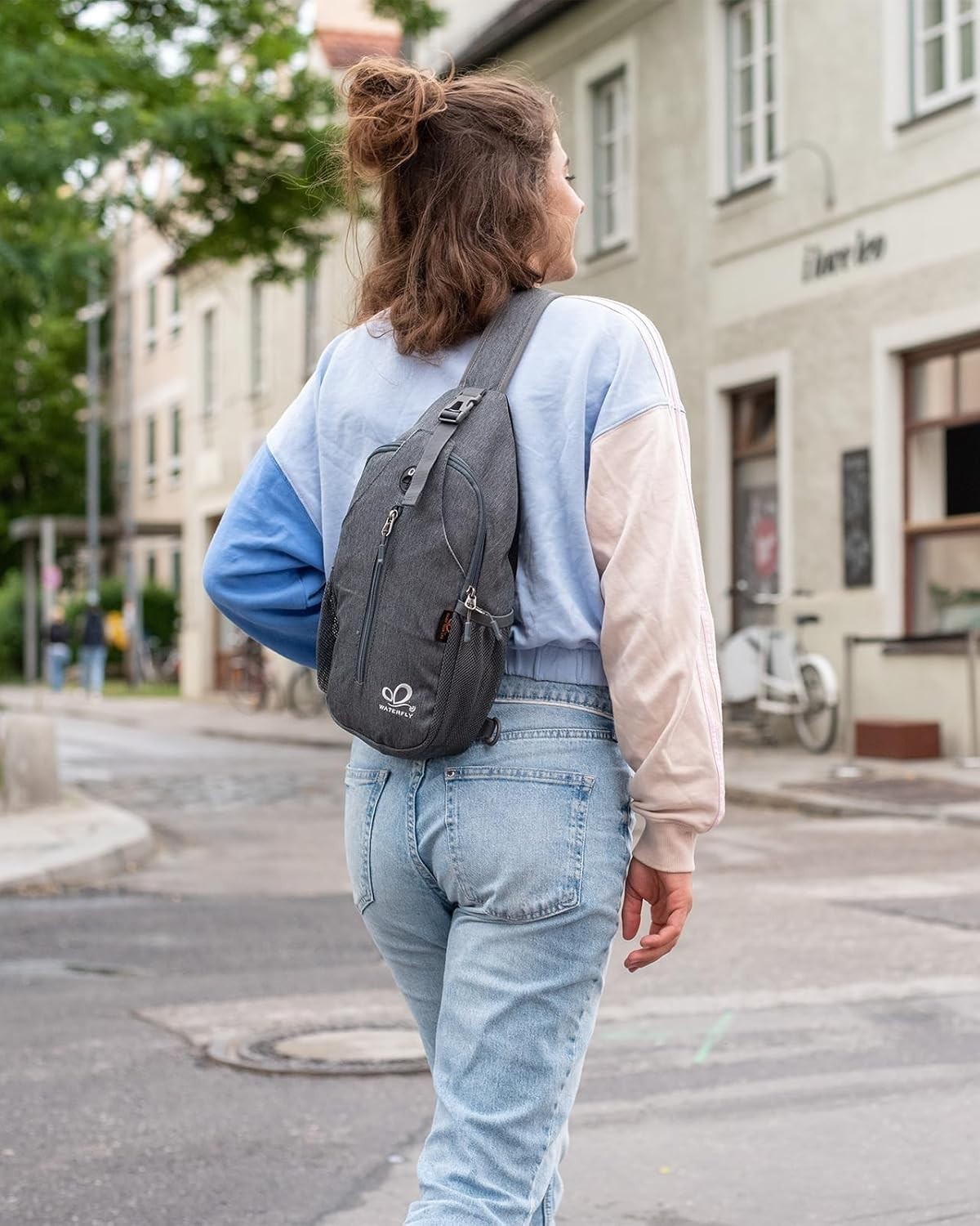 Compact Crossbody Sling Bag with Hidden Earphone Hole – Stylish & Functional