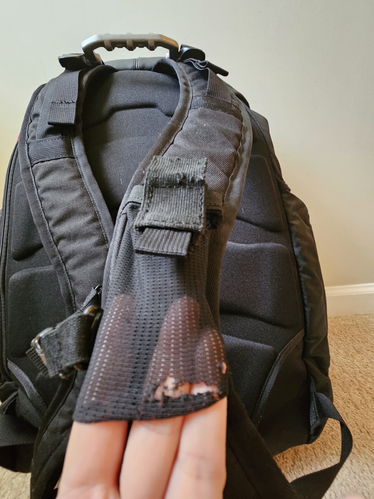 OAKLEY Kitchen Sink Backpack Stealth Black Tactical Field Gear Pack Bug Out Bag
