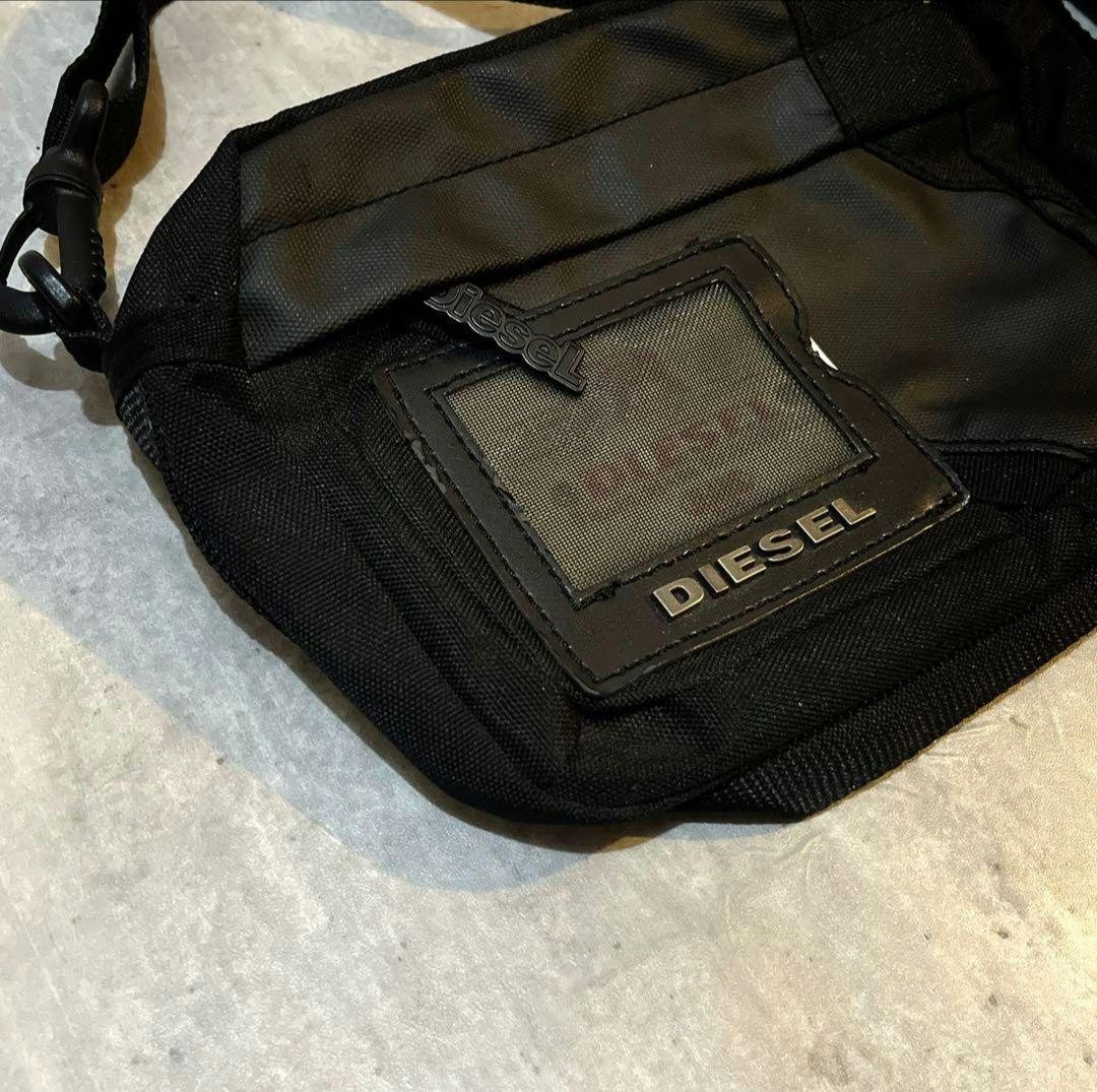 Diesel Men Archive Card Shoulder Bag Y2K 24x16cm Luxury Modern Stylish Italian