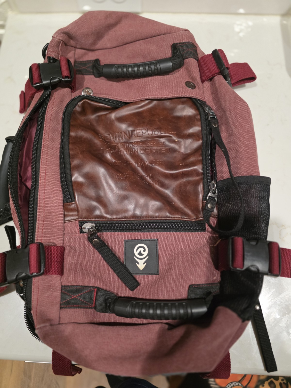Sovrn Republic Drifter Convertible Duffle Backpack Utility Laptop Bag