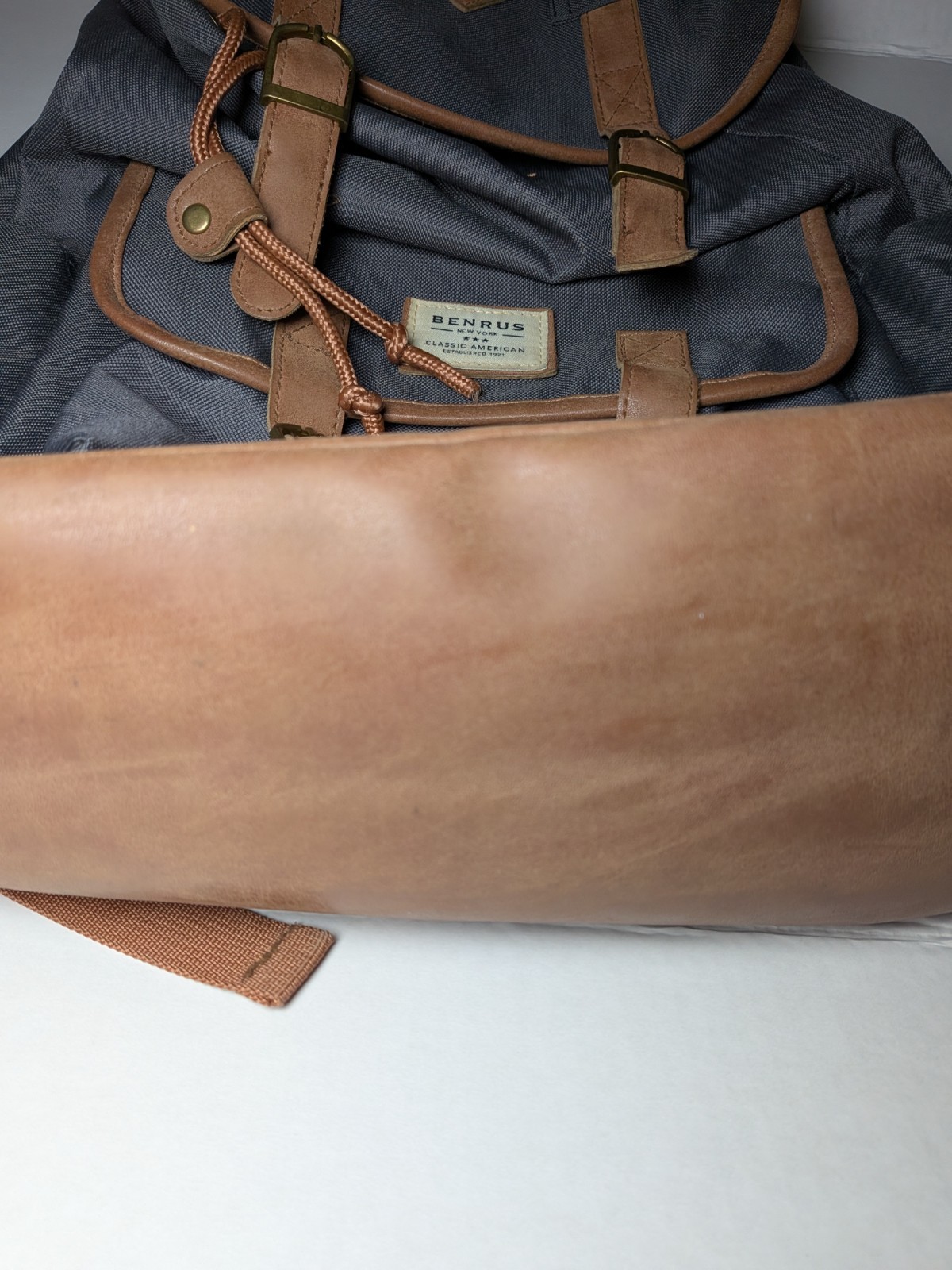 Vintage BENRUS Heritage Scout Drawstring Backpack Grey/Brown Faux Leather Trim