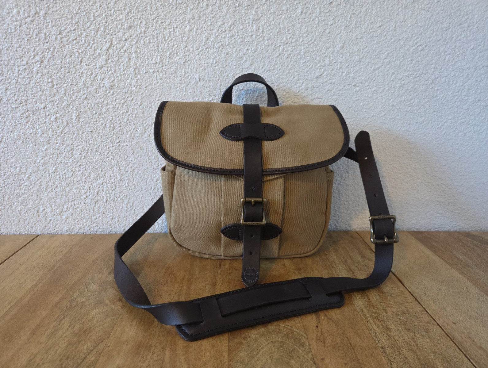 Filson Small Rugged Twill Field Bag | NWOT | Tan | Made in USA | MSRP $465