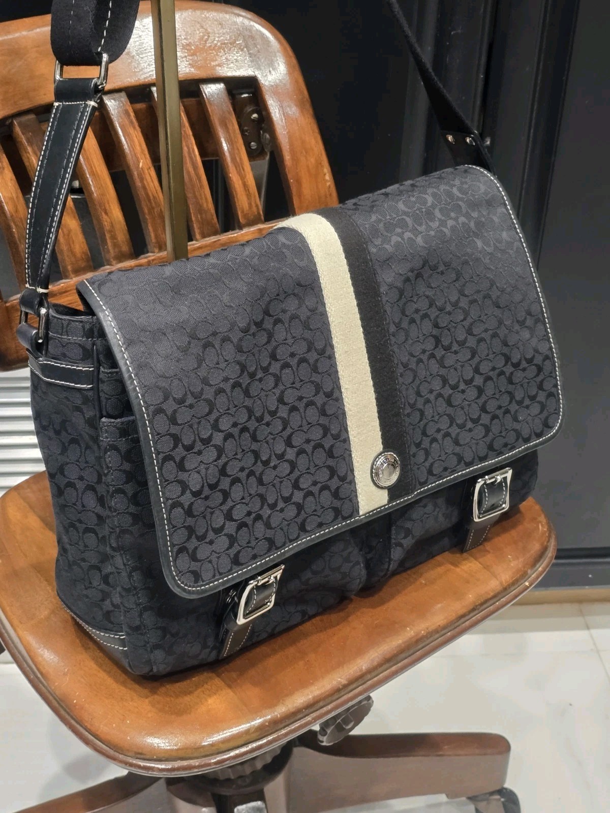 MINT COACH Canvas Messenger Bag Signature Crossbody Black Work laptop Handbag