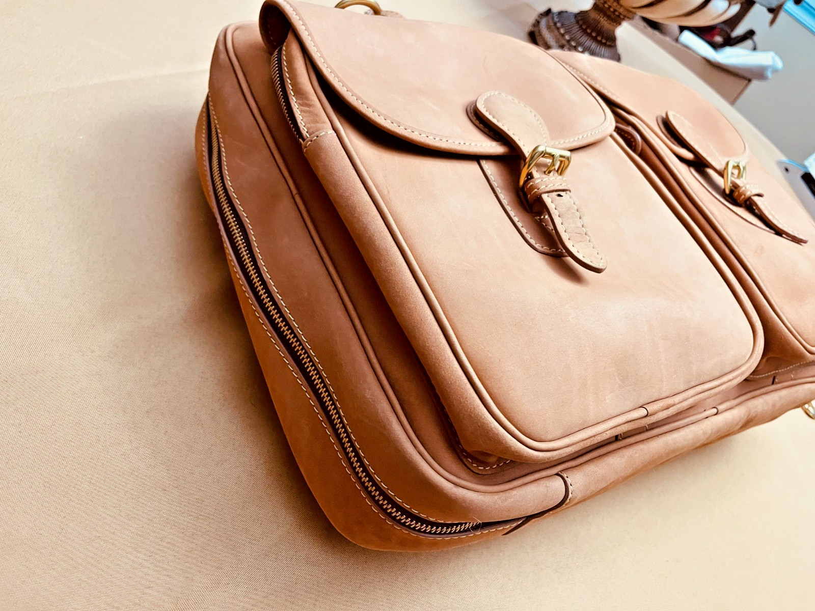 MULHOLLAND Rustic Tan Heavy Saddle Leather Briefcase / Messenger Bag – USA