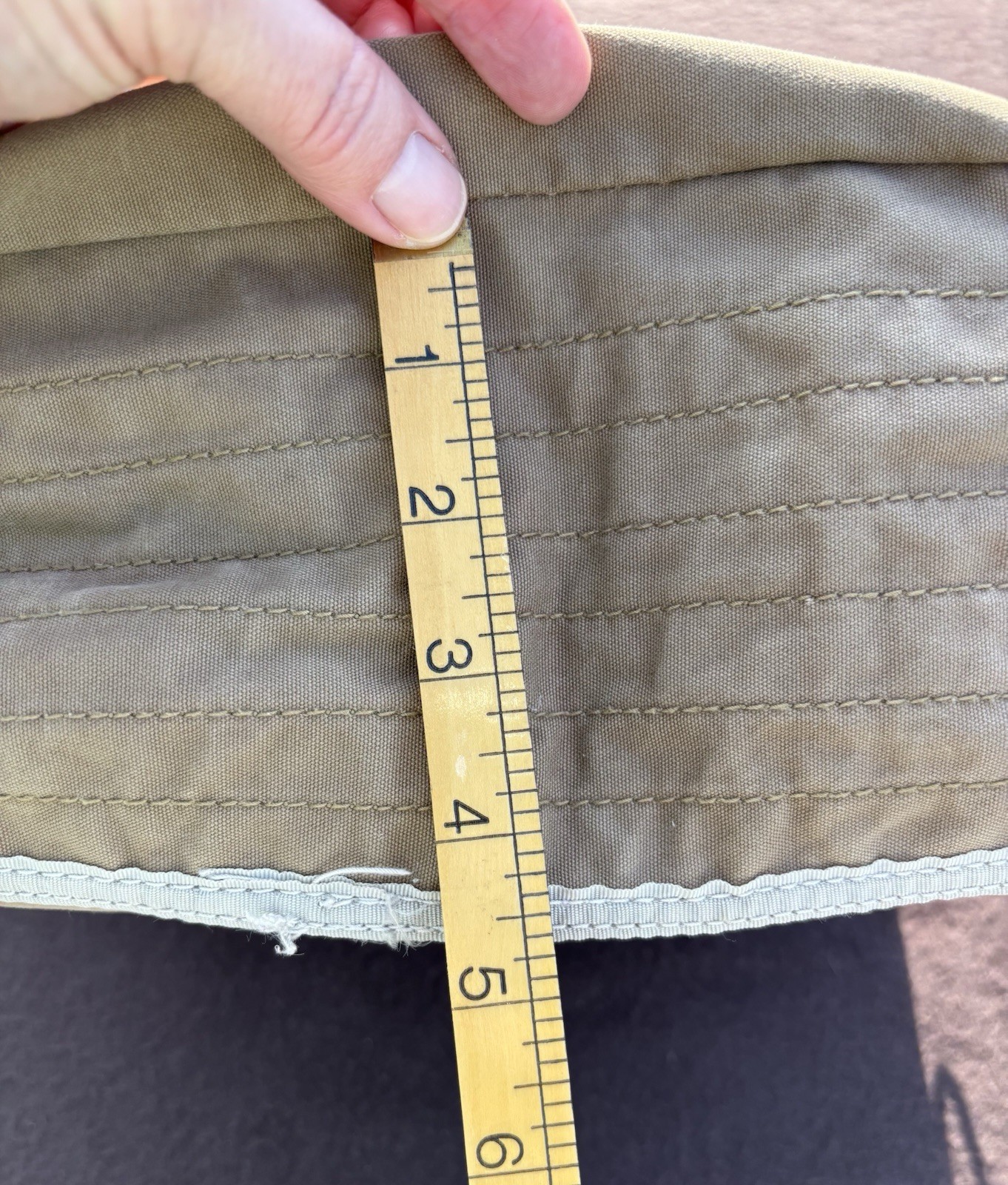 American Eagle Outfitters Y2K Canvas Messenger Bag Army Khaki Vintage Utility