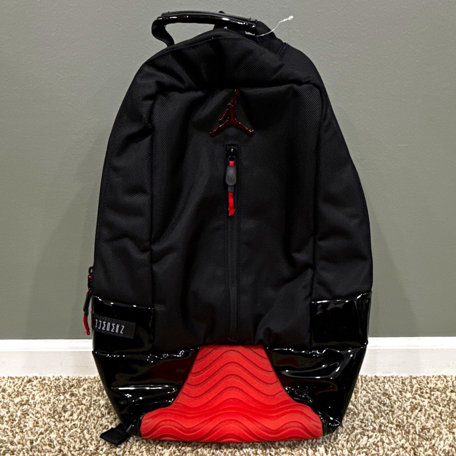 Jordan Black/Red Solid Zip Backpack Unisex Shoulder Straps Outer Pockets