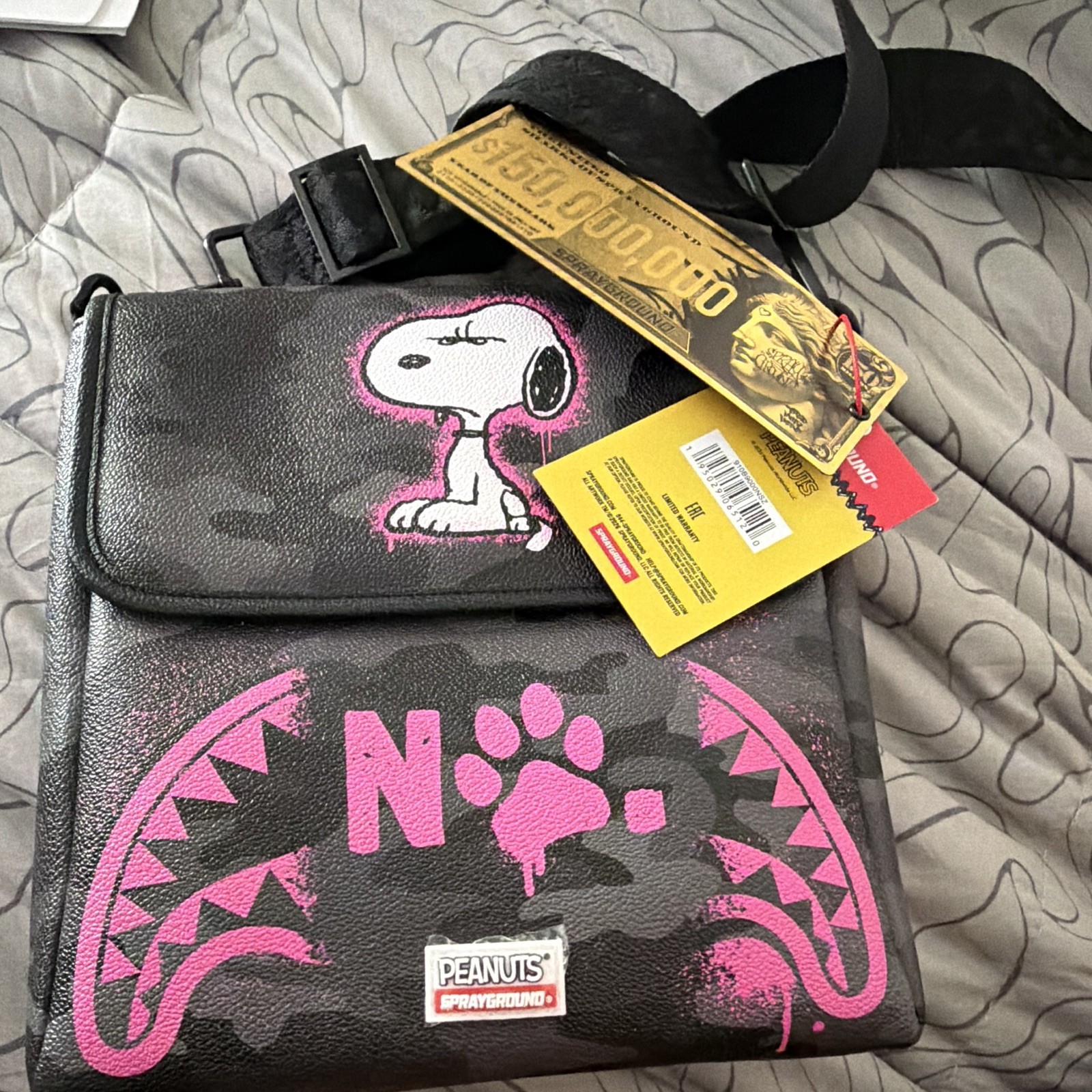 Sprayground Peanuts Snoopy Pink/Gray Camo Crossbody Bag Adjustable Strap