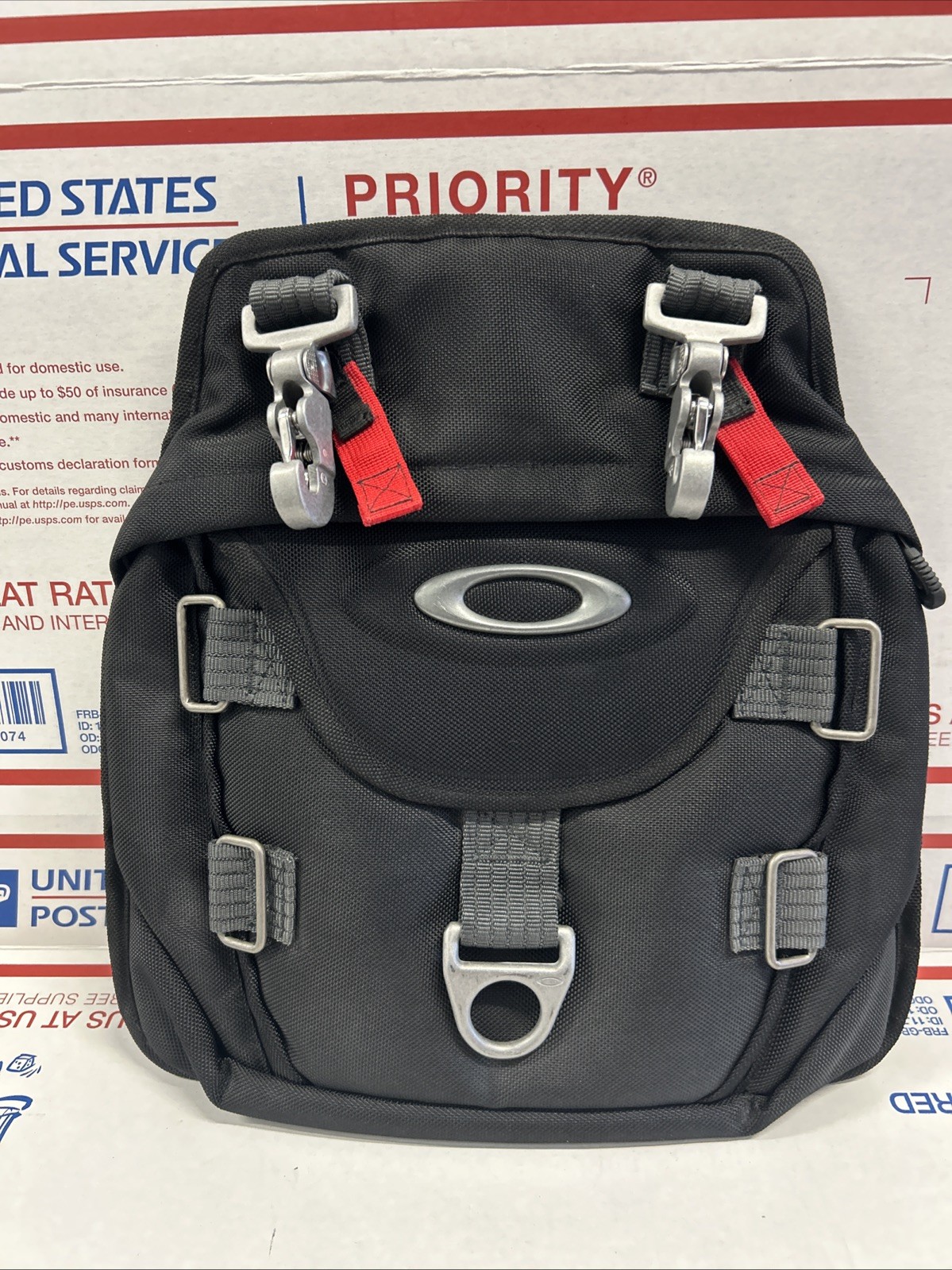 Oakley AP Tactical Roller Bag Clip NICE FAST SHIPPING