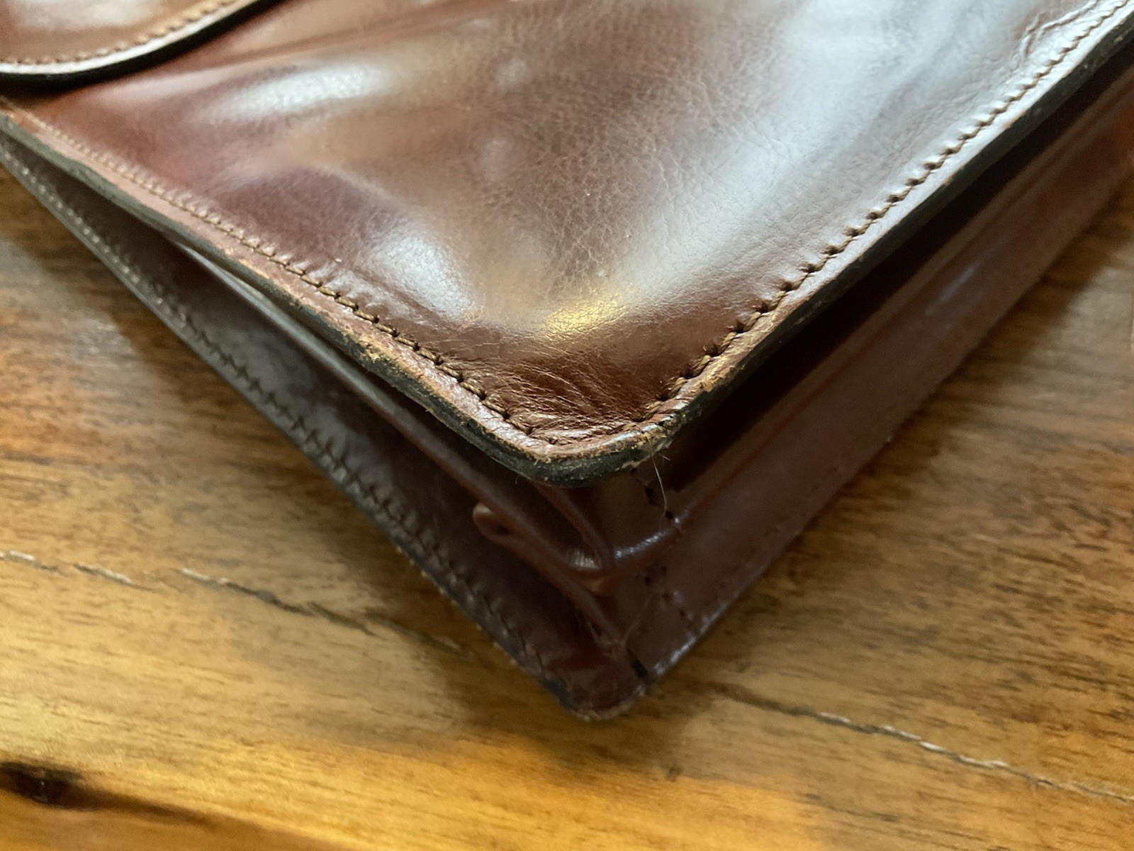 Bosca Brown Leather Men’s Briefcase/Document Case Top Handle Strap Push Lock