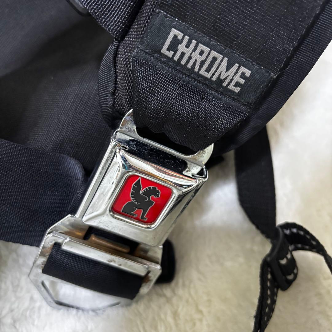 Used Chrome Industries Citizen Messenger Bag Black × Red Vintage