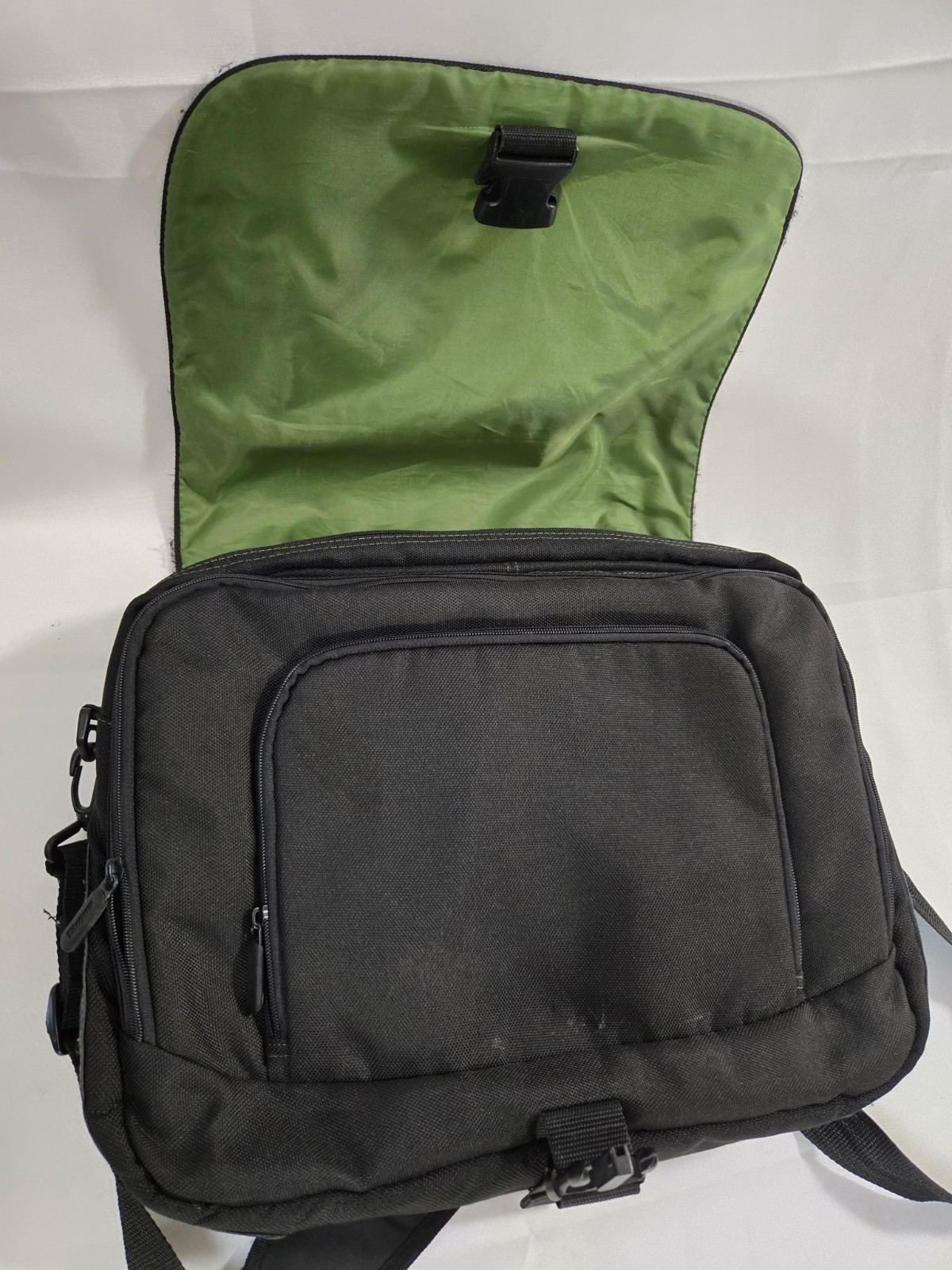 Targus 14in Laptop Bag Dividers Briefcase Vintage NWOT Lifetime Manf Warranty