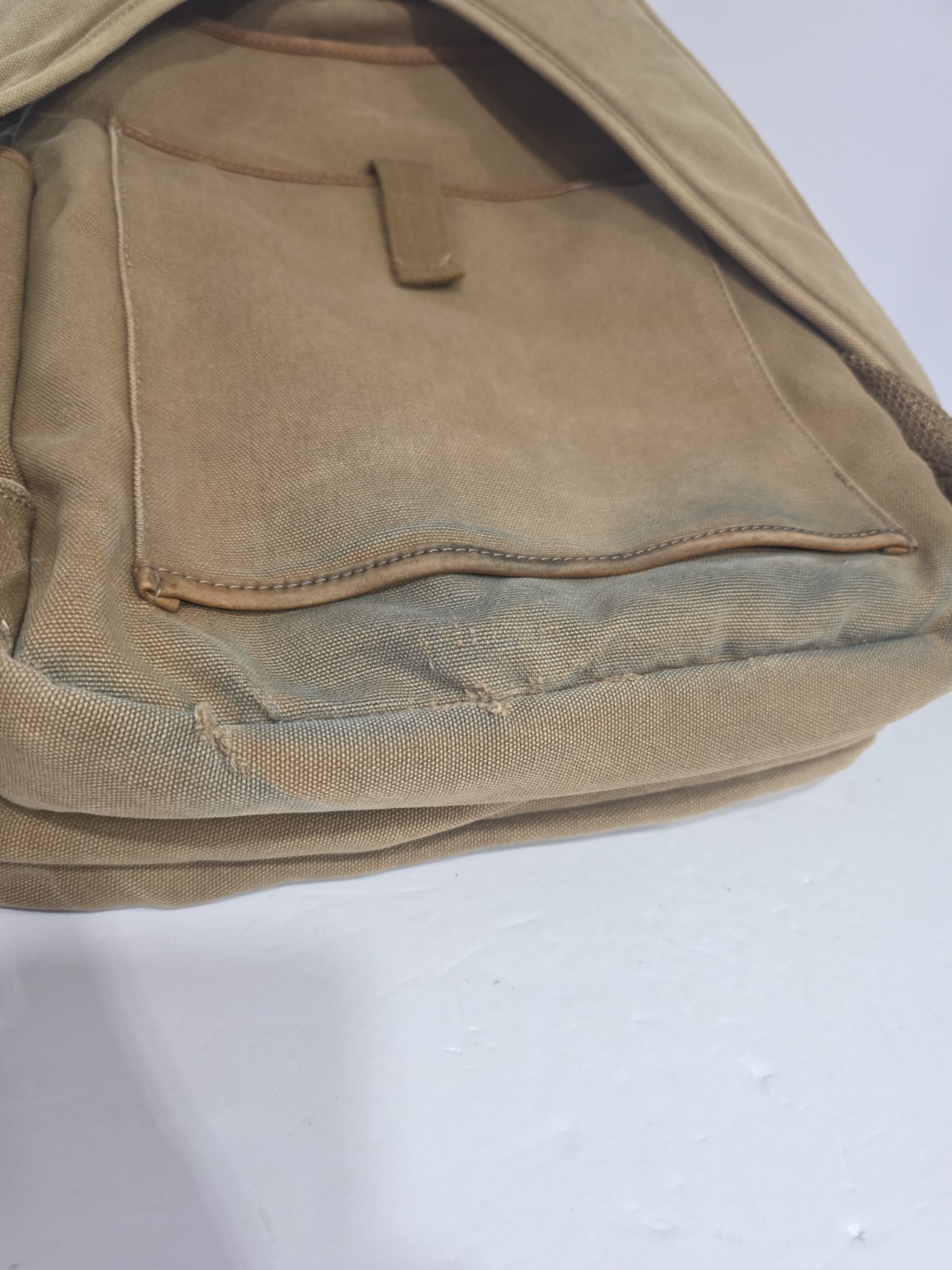 Vintage Orvis Battenkill Leather and Canvas Backpack Outdoor Travel Bag